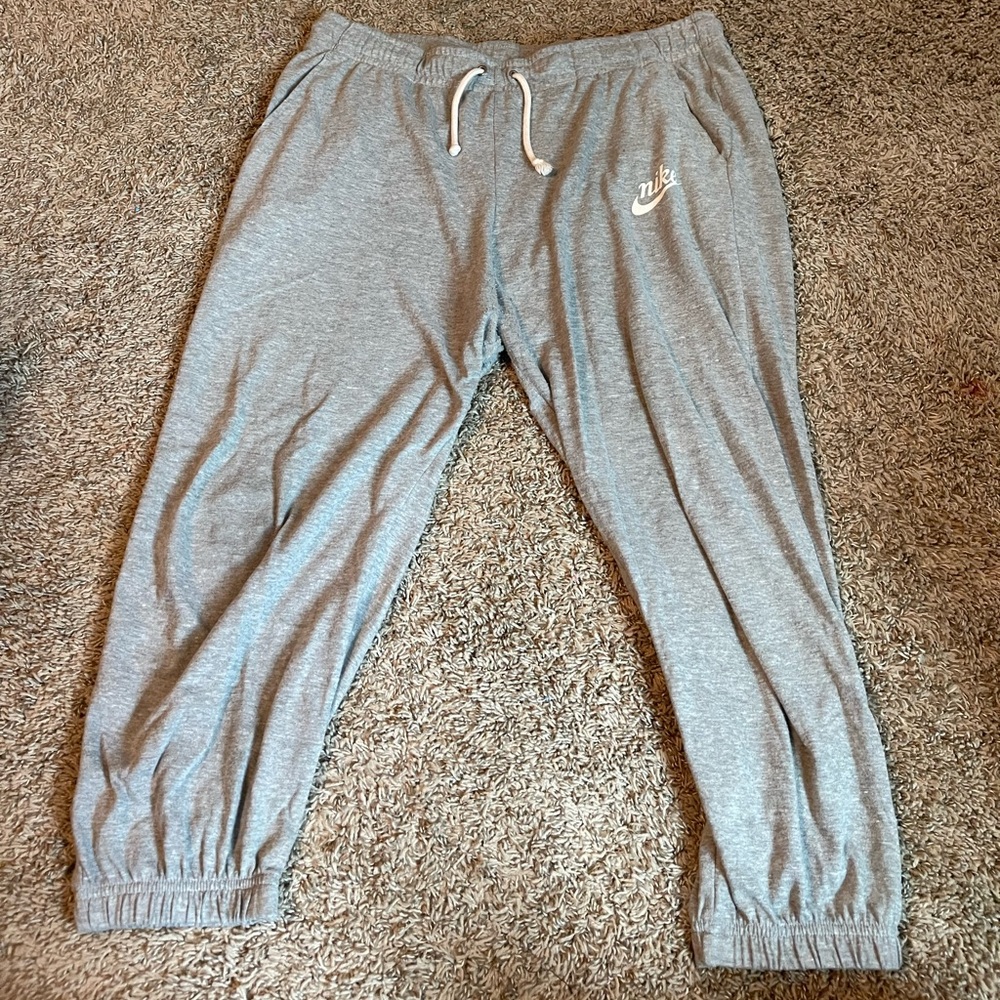 Nike joggers